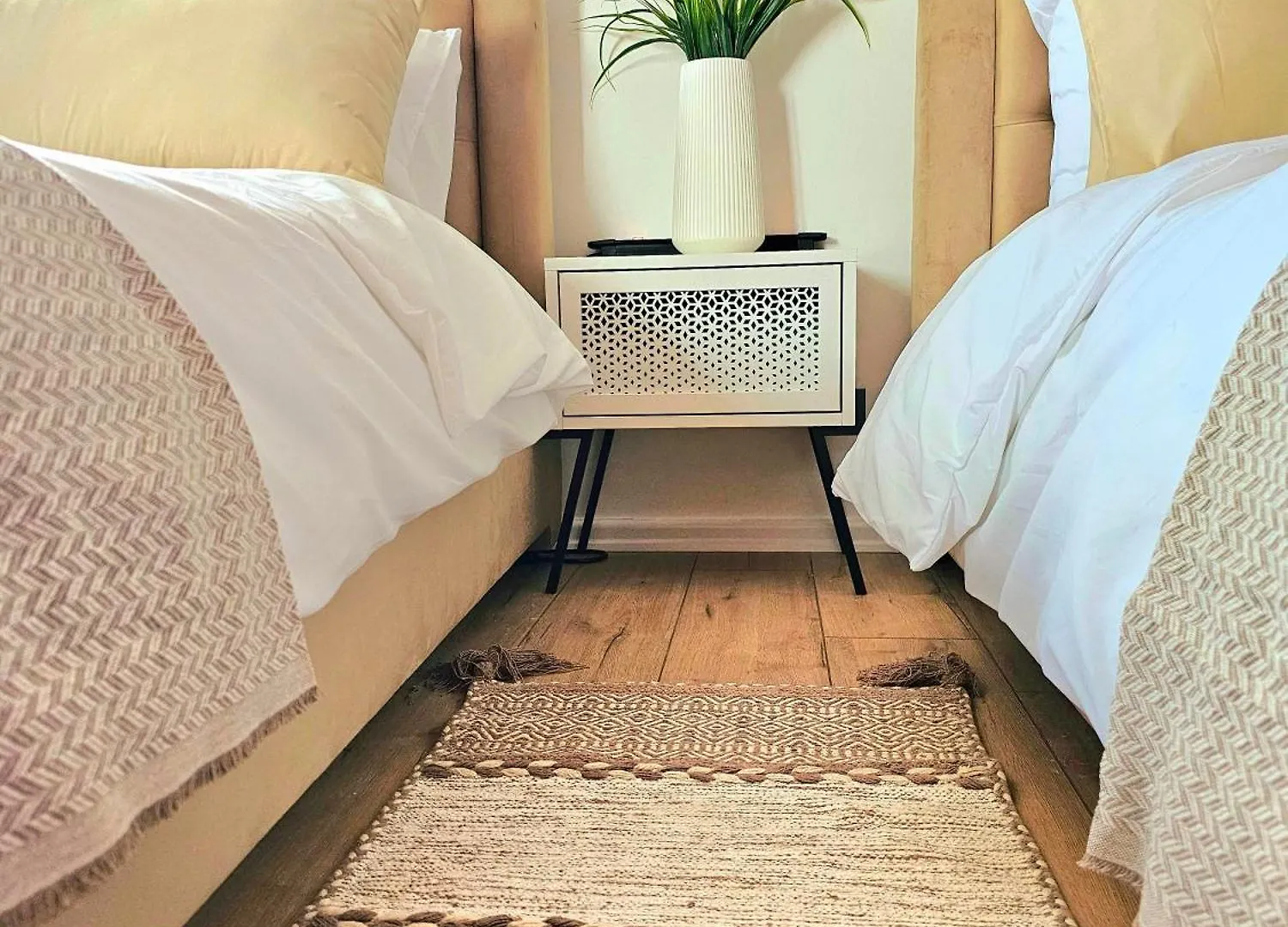 דורס Premium Beachfront Residences דירה