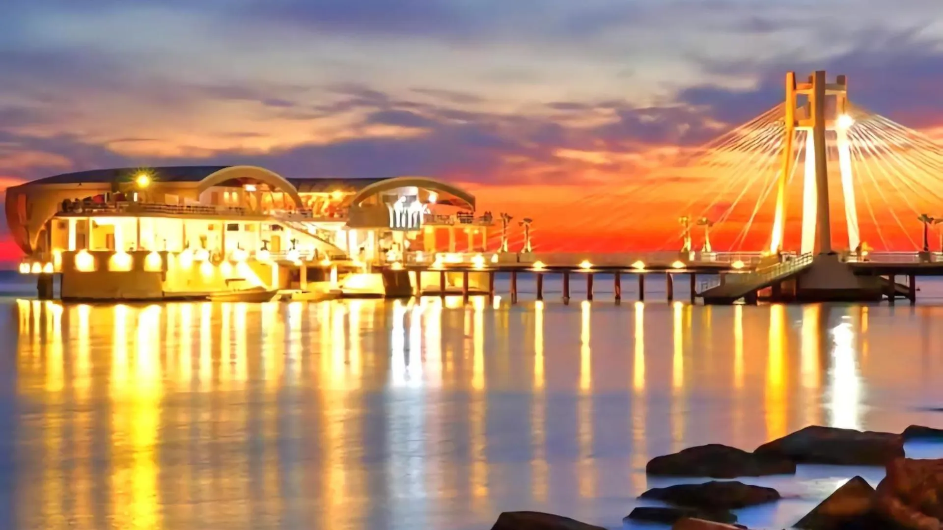 דורס Premium Beachfront Residences דירה